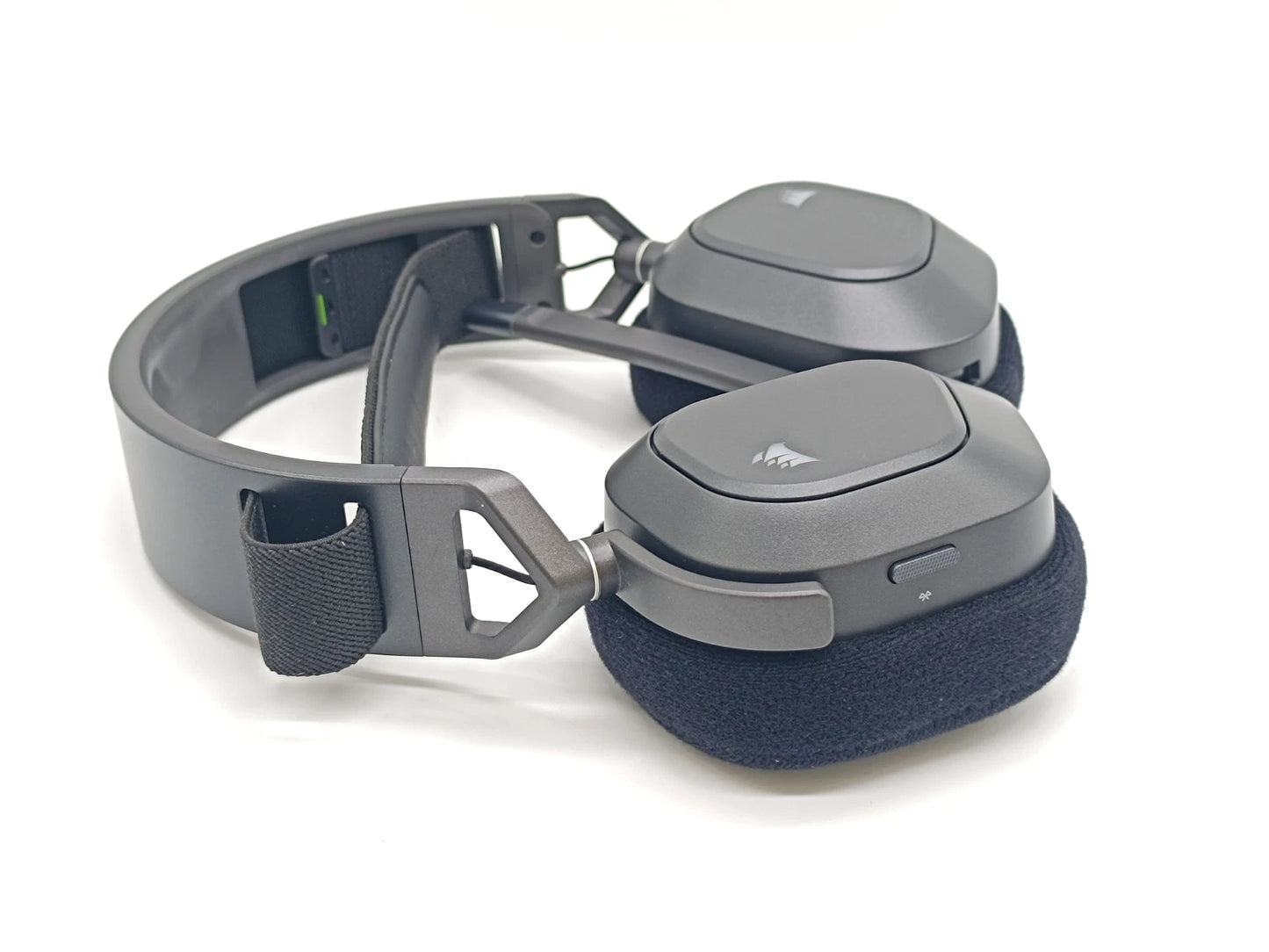 Corsair HS80 MAX Wireless Gaming Headset für Playstation, PC & Mobile - Schwarz