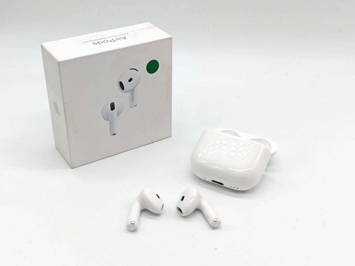 Apple AirPods 4 mit Active Noise Cancellation – Kabellos inkl. Ladecase