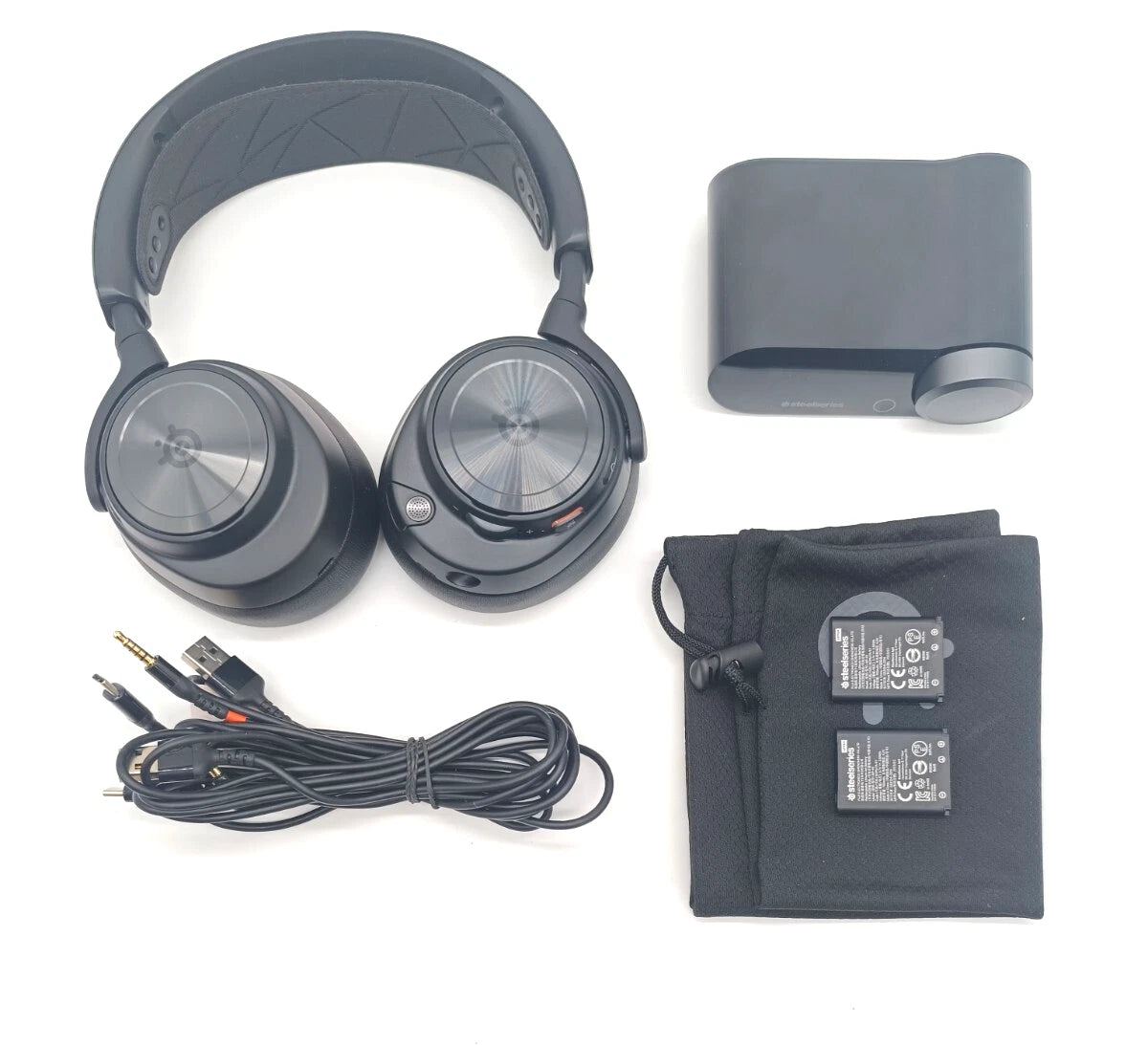Steelseries Arctis Nova Pro Wireless Gaming Headset für Playstation/PC - Schwarz
